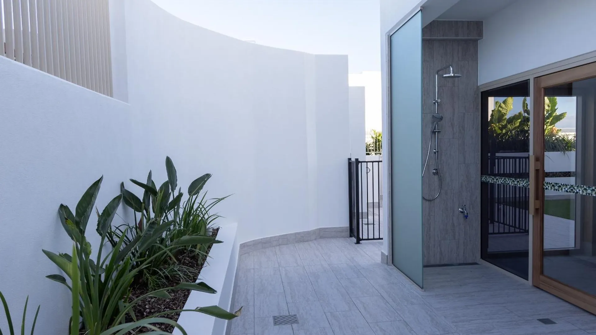Riverside 2Br Apt With Amazing Rooftop Pool & Parking Брисбен Апартаменты