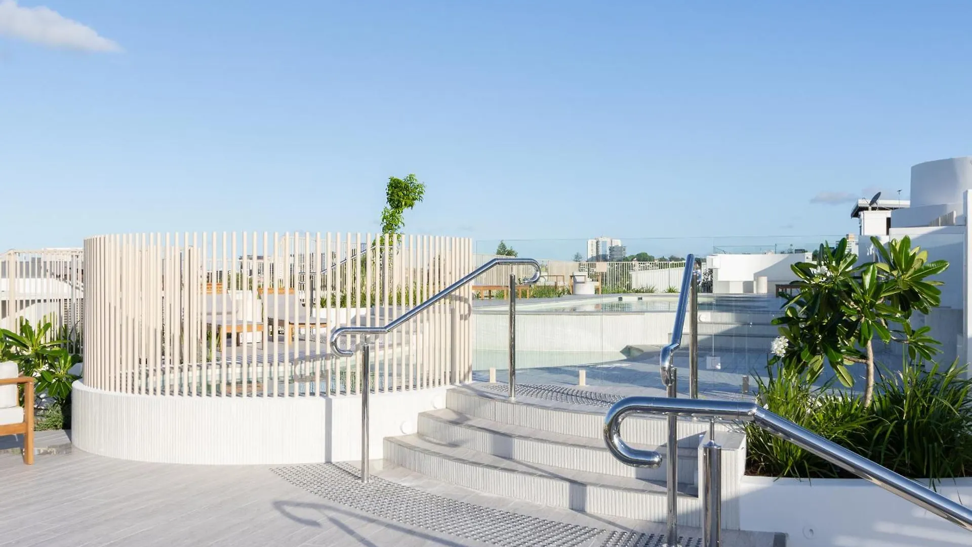 Riverside 2Br Apt With Amazing Rooftop Pool & Parking Брисбен Австралия